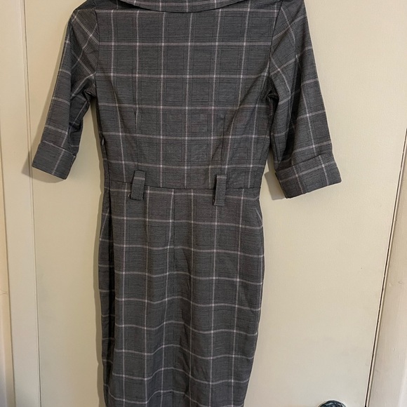 Bettie Page size small checkered dress used good condition - Picture 2 of 3